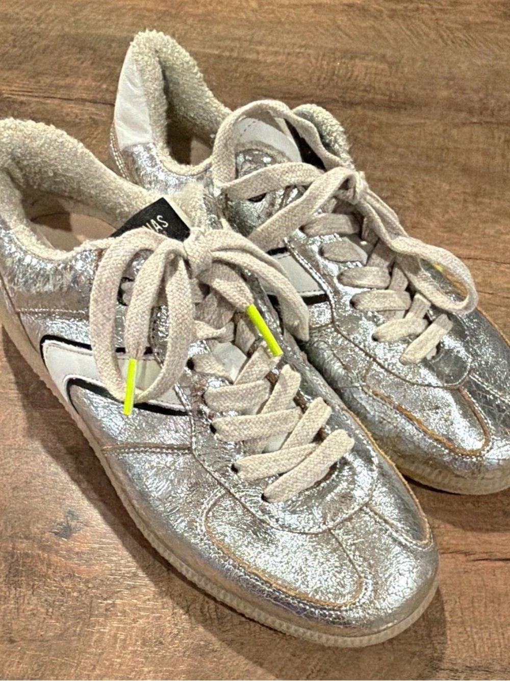 VERBENAS Silver Metallic Low Top Lace-Up Sneakers EU 39 US 8 Rubber Sole
